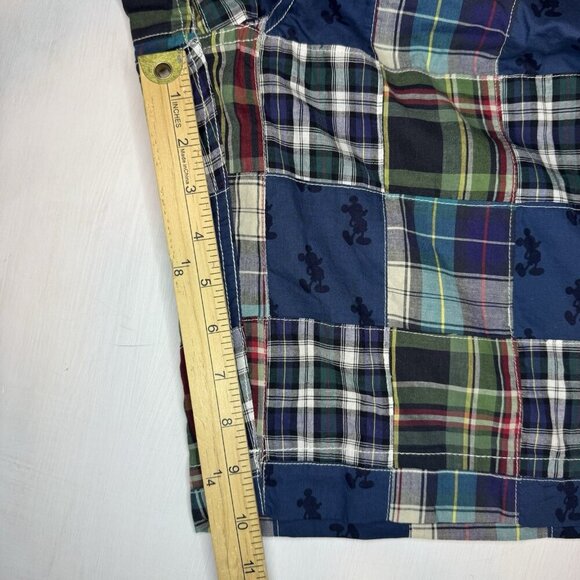 NWT Walt Disney World Cruise Line Patchwork Shorts Men’s 42 Mickey Embroidered - Picture 14 of 15
